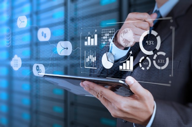 Differences between technical and fundamental analysis