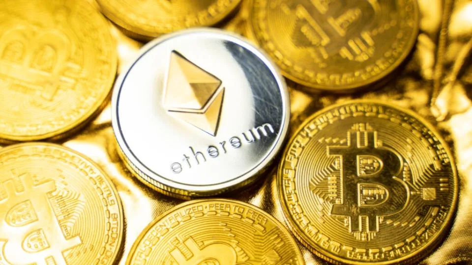 JPMorgan Says Ethereum Will Outperform Bitcoin In 2024